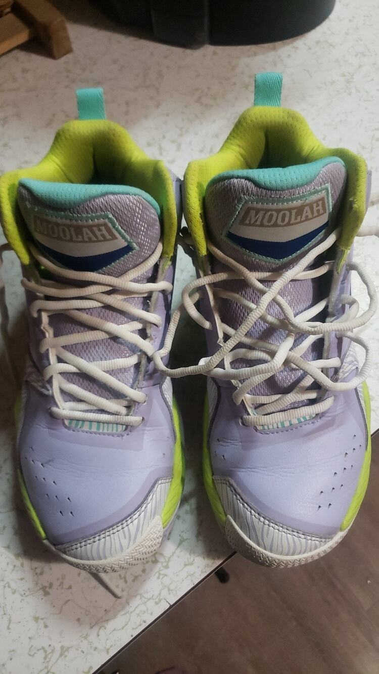moolah basketball shoes unisex